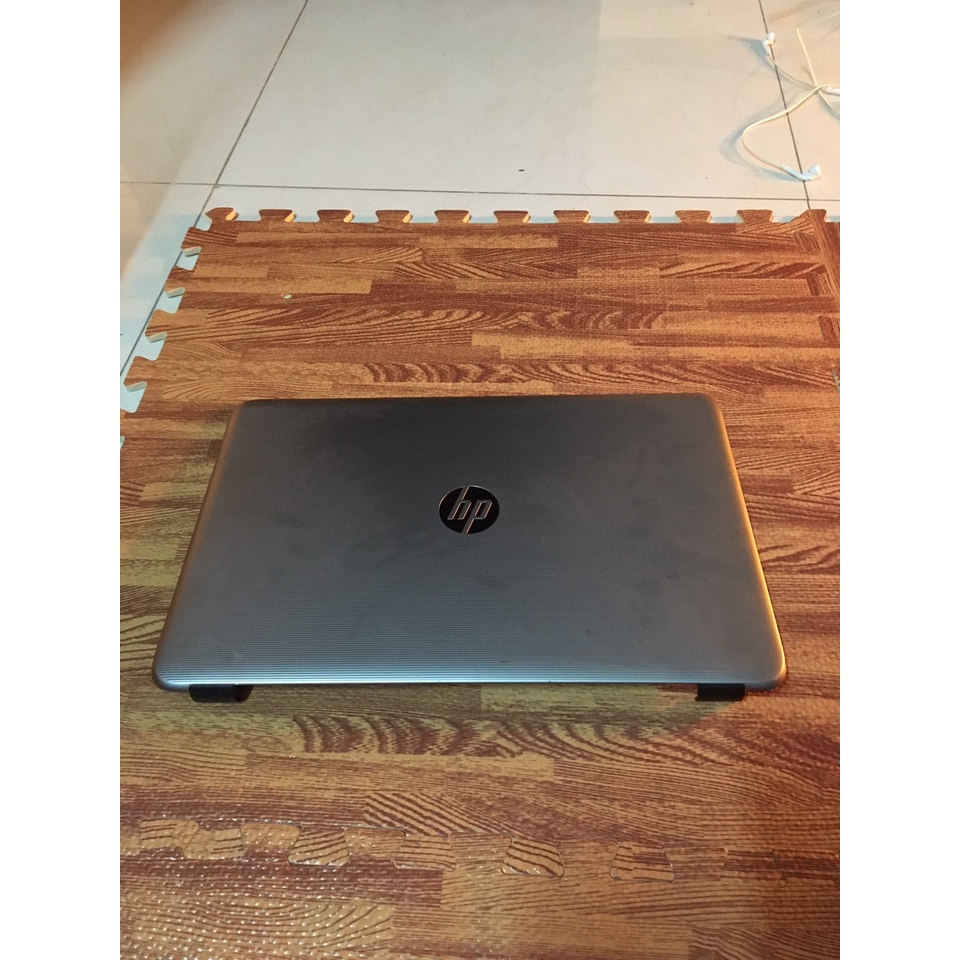 Mặt A vỏ laptop hp 15-AC 15-AY 15-AF 15-BA 15-BD 15-AJ 250 255 256 G4 G5 bạc ( vỏ cũ nên có vết xước nhỏ không đáng kể)