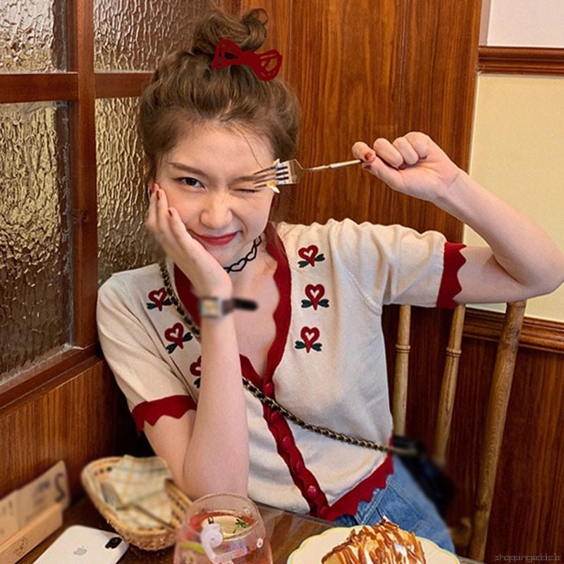 Áo Cardigan Dệt Kim Cổ Chữ V Hoạ Tiết Trái Tim Màu Tương Phản Trẻ Trung Cho Nữ | BigBuy360 - bigbuy360.vn