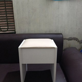 GHẾ ĐÔN BÀN TRANG ĐIỂM
