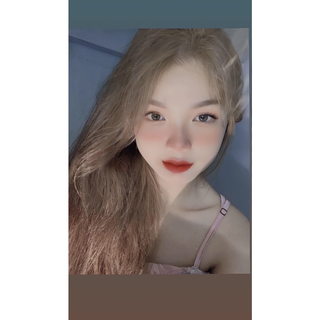 Thuốc nhuộm tóc màu nâu khói sáng , tặng kèm oxy trợ dưỡng và bao tay