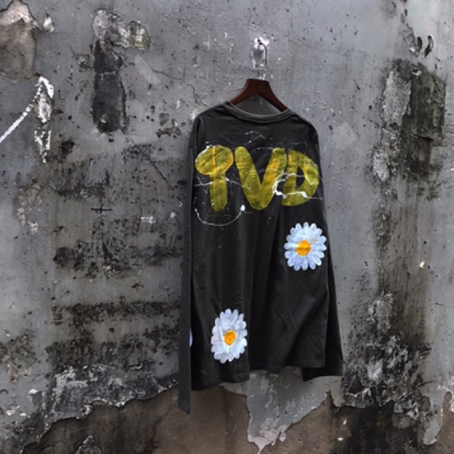 Áo “TVD HOACUC OLIVE LONG SLEEVE | BLINGBLING VER”