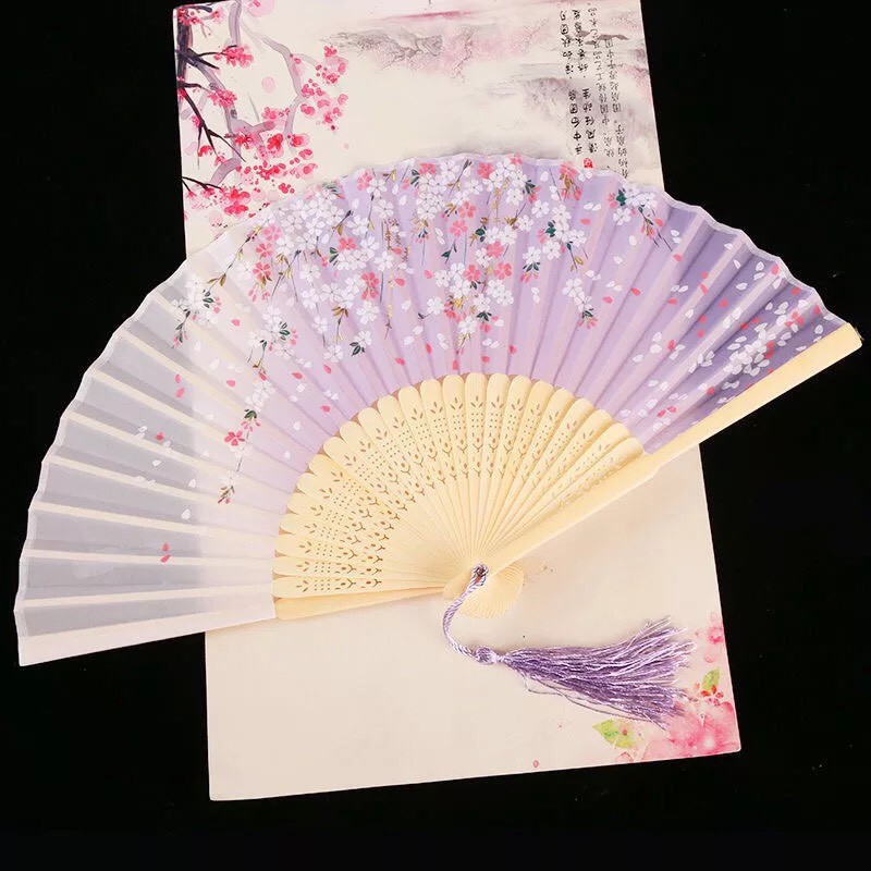 Quạt cổ trang M50 xếp giấy nan trúc cầm tay gập gọn dây tuyến cosplay phong cách Nhật Bản