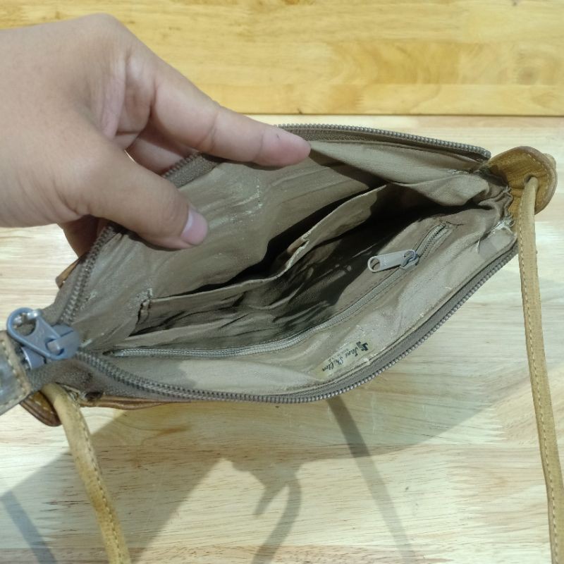 Túi đeo chéo da canvas secondhand  021209