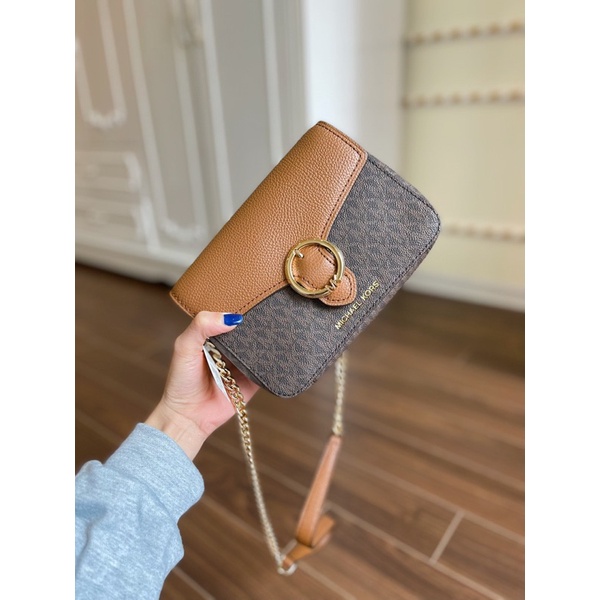 Túi đeo chéo nữ michael kors