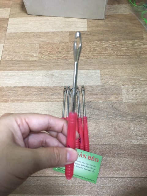 Cây gở cá đầu tròn