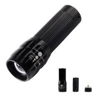 Đèn pin C30 X2000 sử dụng led Cree Q5