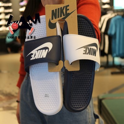 Dép Nike Benassi Phối Màu Đen Trắng In Chữ Thời Trang Cao Cấp Dành Cho Nam Nữ