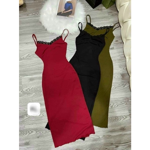 Đầm  2 dây kém áo khoác  chất vải thun gân