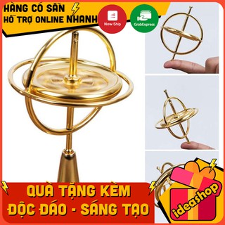 CON QUAY HỒI CHUYỂN ĐỘC VÀ LẠ (GYROSCOPE)