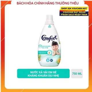 Nước xả vải em bé Comfort Kháng Khuẩn Dịu Nhẹ Chai 750ml