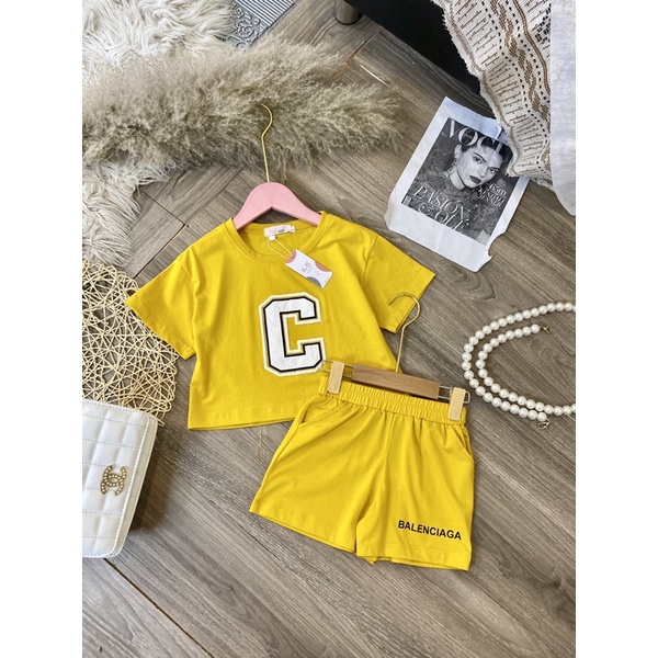 Bộ Crop chữ C bé gái {12-42kg}