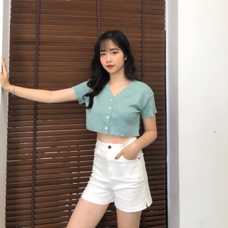 Áo croptop lửng