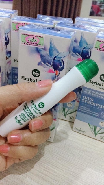 (CHÍNH HÃNG) Thanh Lăn Tan Bọng Mắt Và Chống Nhăn Farmona Herbal Care Siberian Iris Anti- wrinkle Eye Roll- on Cream | BigBuy360 - bigbuy360.vn