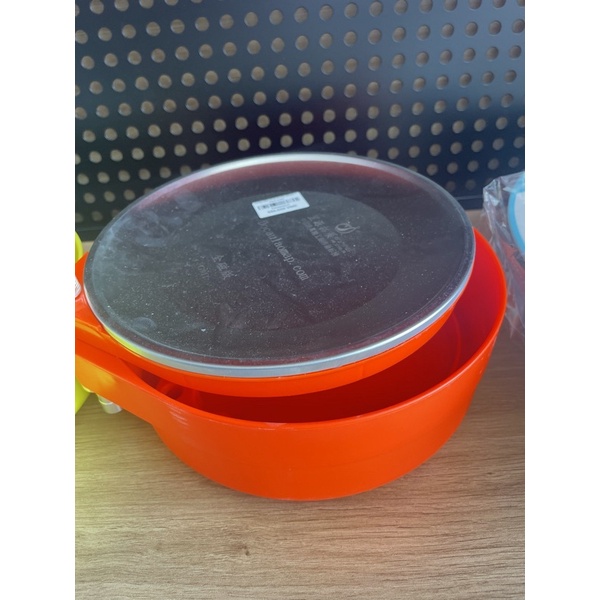 Khay mồi giọt nước