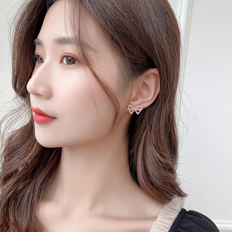 Bông Tai Mạ Bạc 925 Hình Nơ Đính Ngọc Trai C510