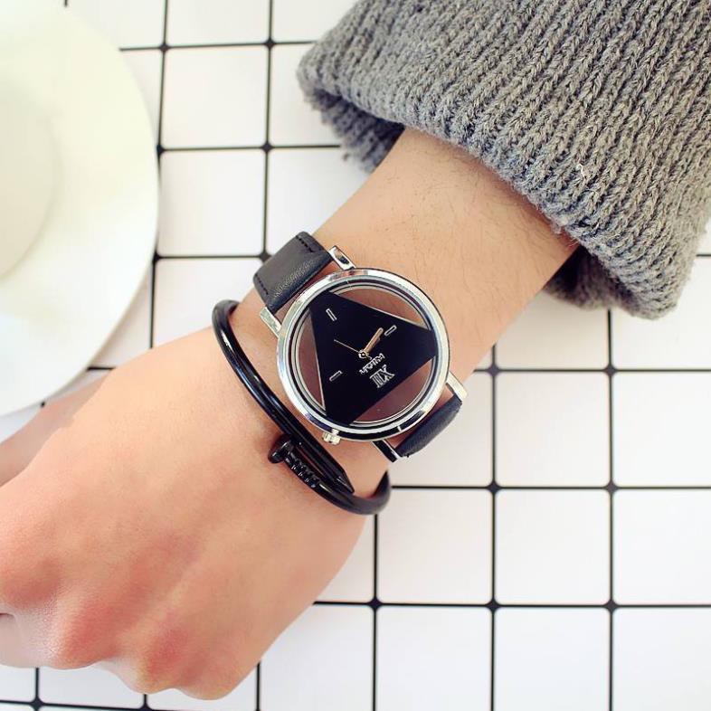 Đồng hồ tam giác thời trang nam nữ WILON teen. | BigBuy360 - bigbuy360.vn