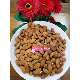 Nhân hạnh nhân Mỹ rang chín