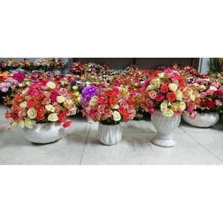 Hoa hồng khô thân leo lụa cắm bình sứ trắng nhiều loại (giá bán đã gồm cả hoa và bình) - Hoa giả trang trí