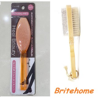 Bàn Chải Chà Chân Body&Mind Foot Brush With Pumice Stone - Heel Beauty