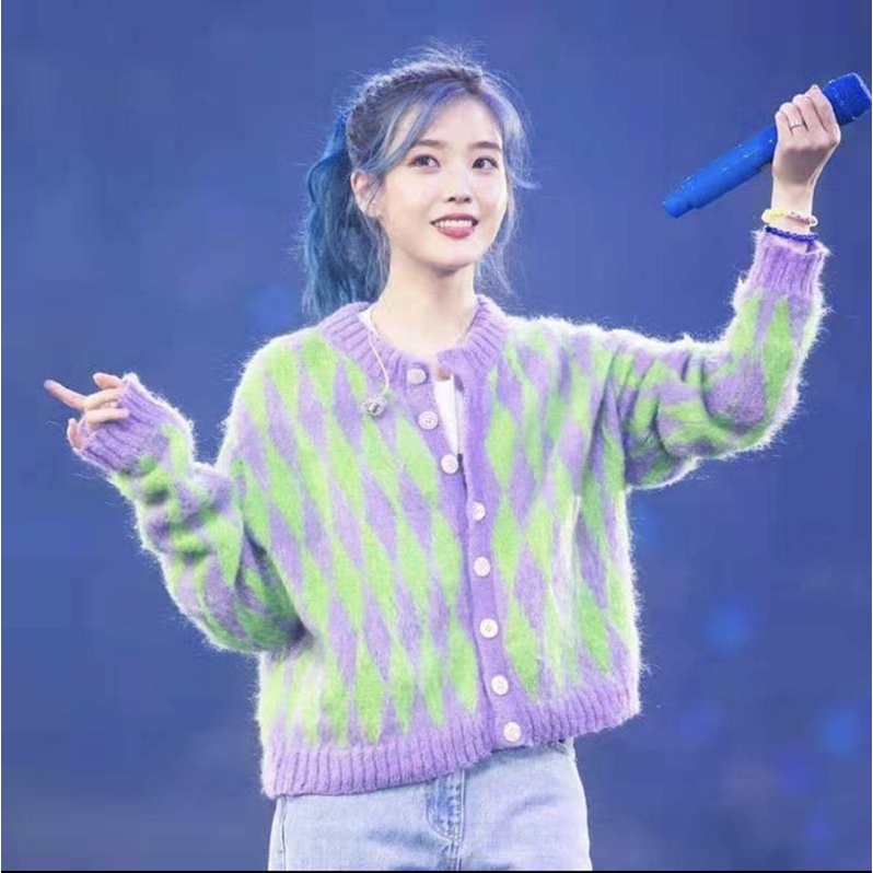 [Quảng Châu] IDOL IU Cùng Với Siêu Phẩm Len Cao Cấp Cho Mùa Đông Năm Nay, Với Tone Màu Xanh-Tím Past