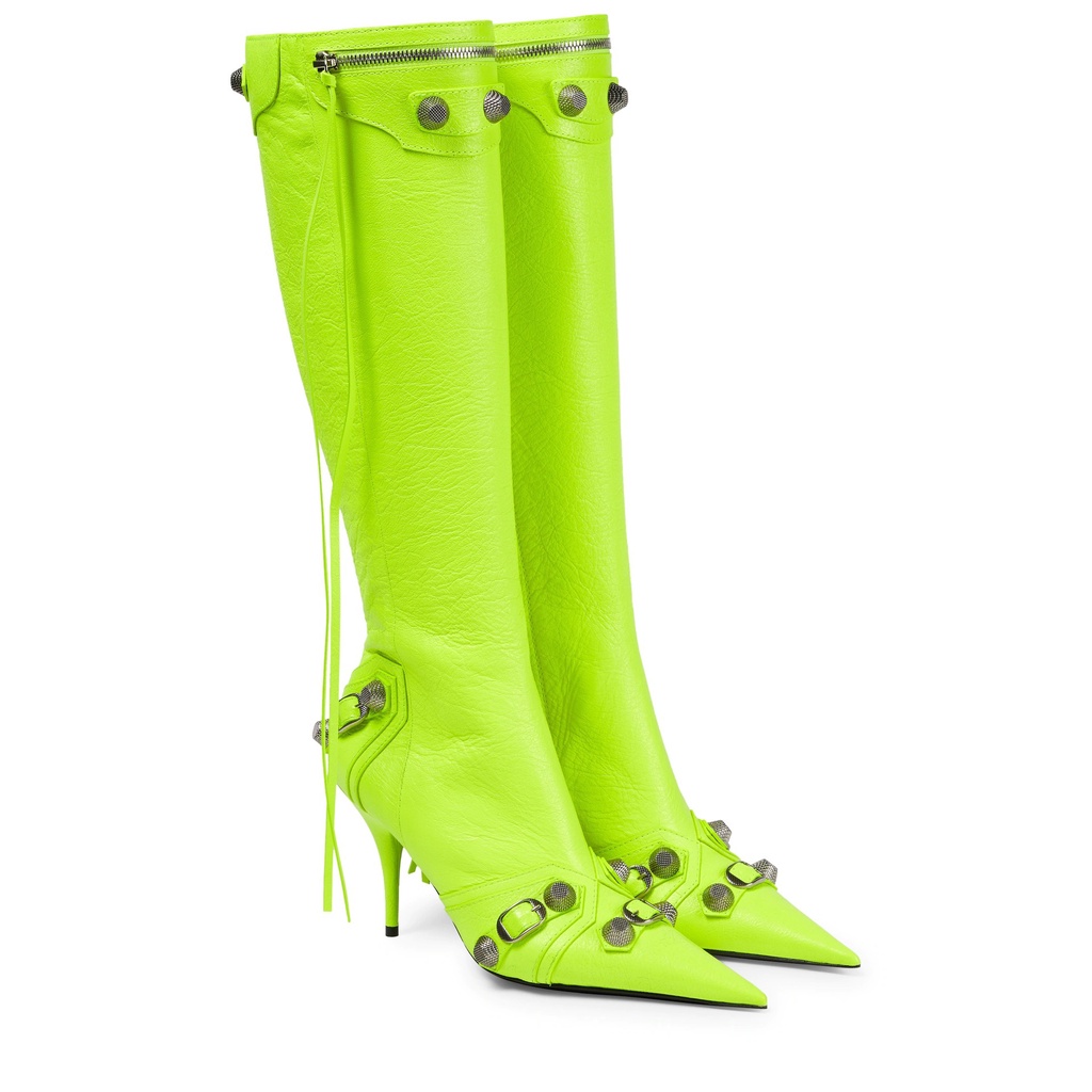 BOOTS DA RẠN NỮ CỔ CAO PHỐI DÂY VÀ NÚT CÁ TÍNH