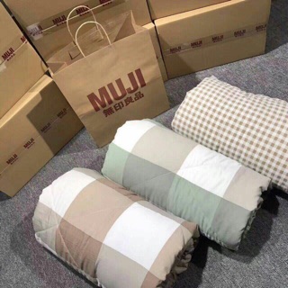 Chăn đũi Muji