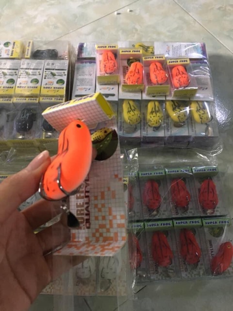 Mồi nhái câu lure cá lóc cực nhạy giá rẻ giật mình