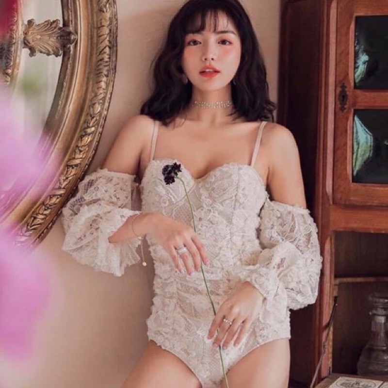 Bikini ren cúp ngực hoa nổi (tay áo tháo rời đc kh nhé) chụp studio- chụp ảnh cưới