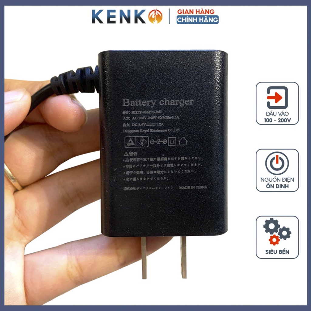 Sạc pin áo điều hòa Nhật Bản bảo vệ pin lâu chai( nguồn điện 100-240v Nhật- Việt đều dùng được)