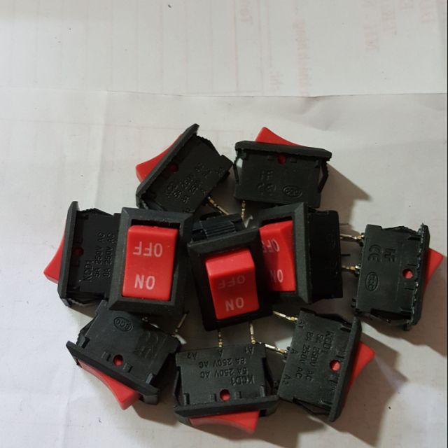 Công tắc ON- OFF 2 chângiá 10 cái