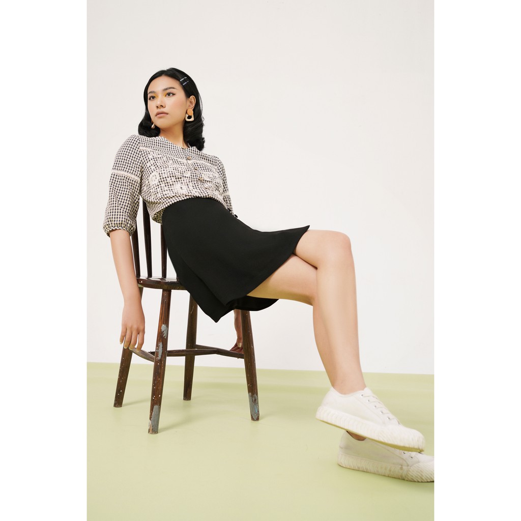 Áo Sơ mi gingham đen trắng cổ tàu thêu thân 1AO1026 ADORE DRESS | BigBuy360 - bigbuy360.vn