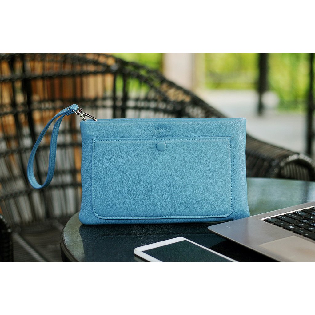 Clutch Plus - In Natural Milled Leather - Blue Cerulean - GR66-76.LÉMOS