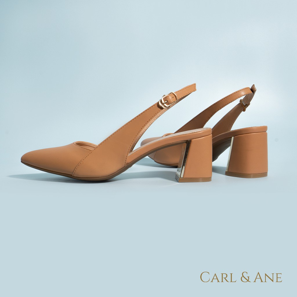 Carl & Ane - Giày Slingback Mũi Nhọn Gót Vuông Cao 7cm màu vàng - CL001