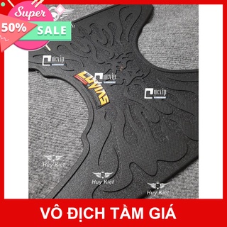 Hcm- - - thảm lót chân trước xe luvias cao su đẳng cấp
