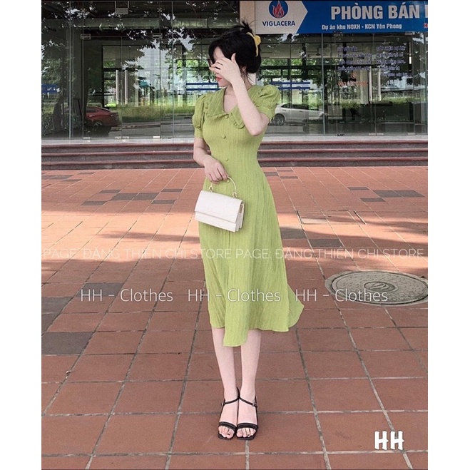 Váy cổ sen pha bèo cúc bọc dáng dài xẻ tà trước siêu xinh