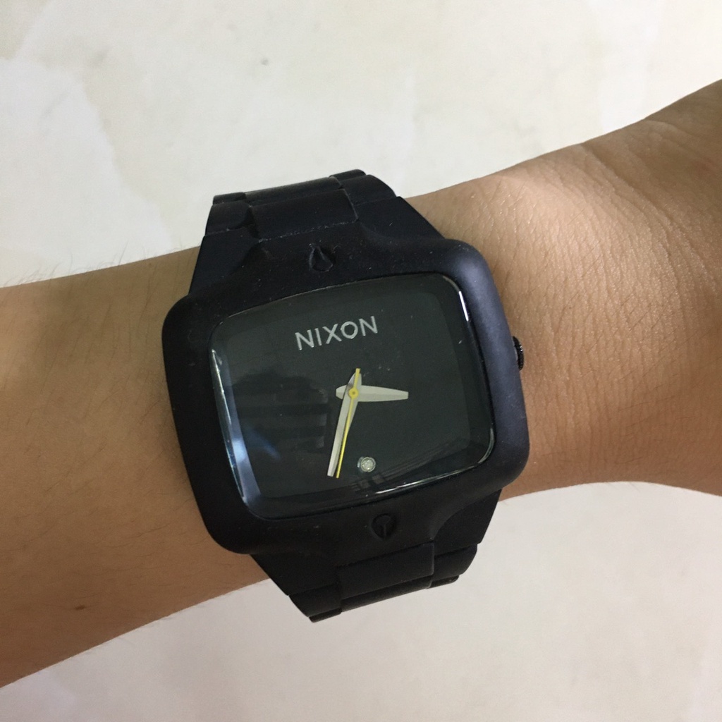 ĐỒNG HỒ SI NHẬT CHÍNH HÃNG DÂY CAO SU DÀNH CHO NAM - THƯƠNG HIỆU NIXON