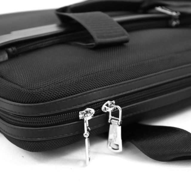 Cặp Công Sở Cao Cấp C3806

Miti