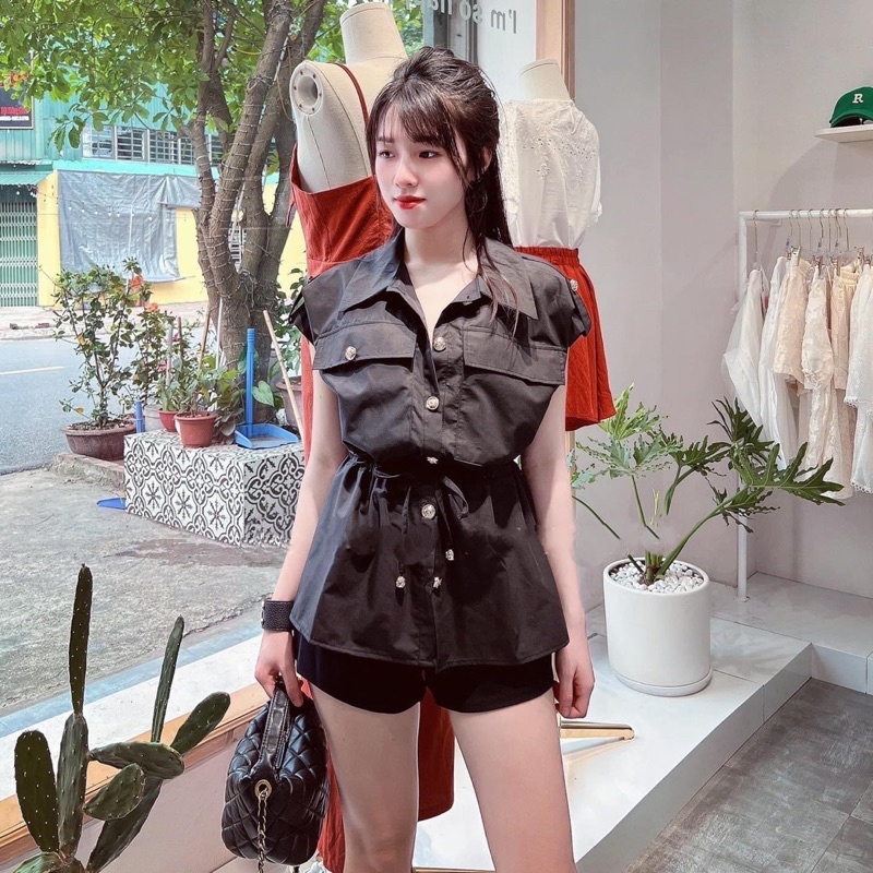 Áo sơ mi chờm vai rút eo