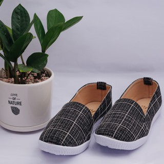 GIÀY LƯỜI CARO ĐEN