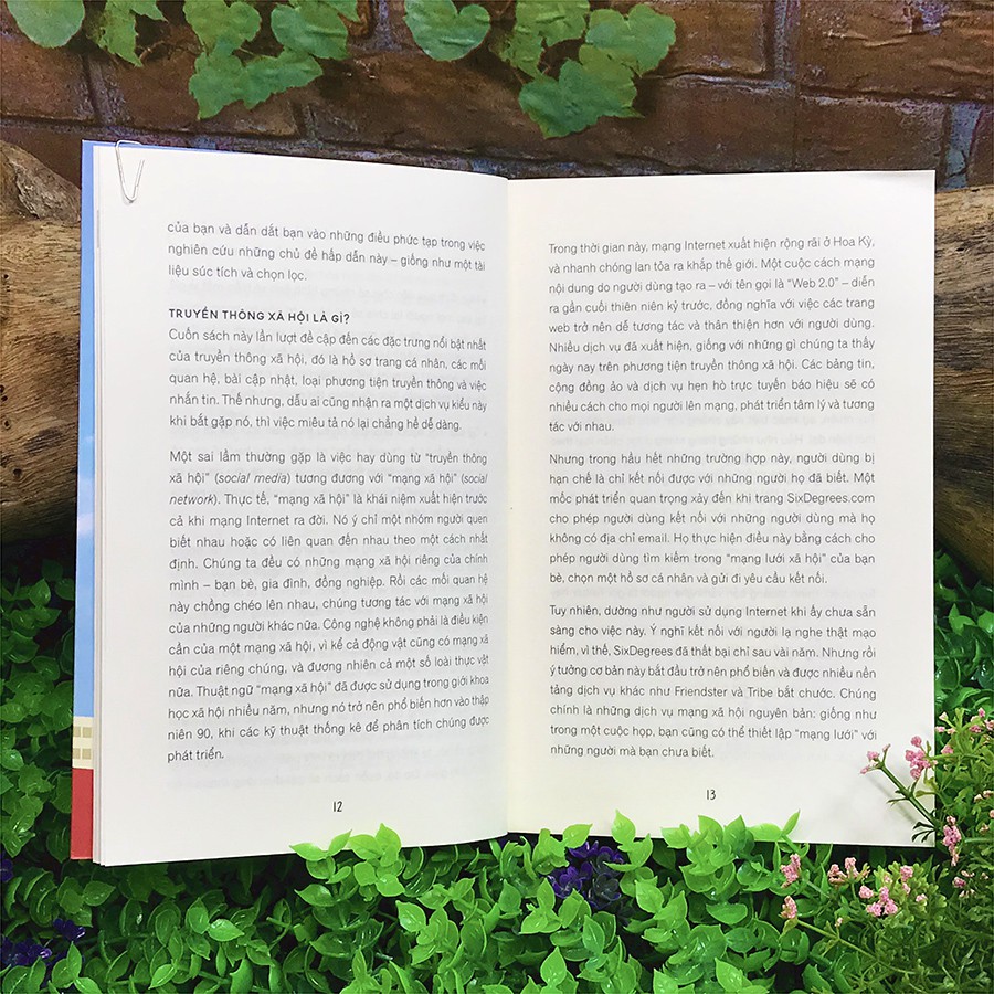 Sách - Tâm Lý Học Nói Gì Về Truyền Thông Xã Hội? (Kèm Bookmark) | BigBuy360 - bigbuy360.vn