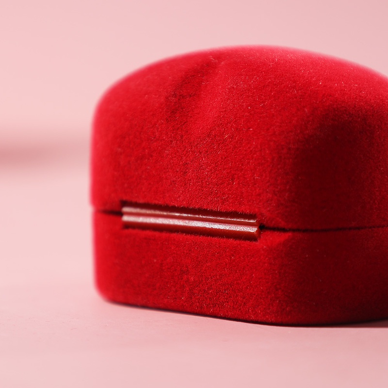 Hộp đựng trang sức hình trái tim mini bằng vải nhung