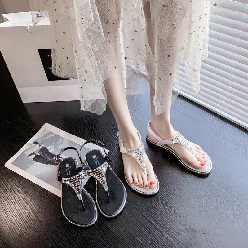 Sandal Nữ Sỏ Ngón Đính Đá Hot