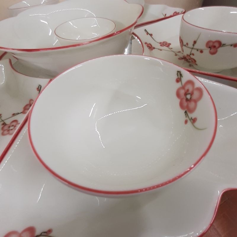 Bộ bát đĩa hoa mặt trời ĐÀO HỒNG men kem ĐK55cm.Hàng sứ Bát Tràng