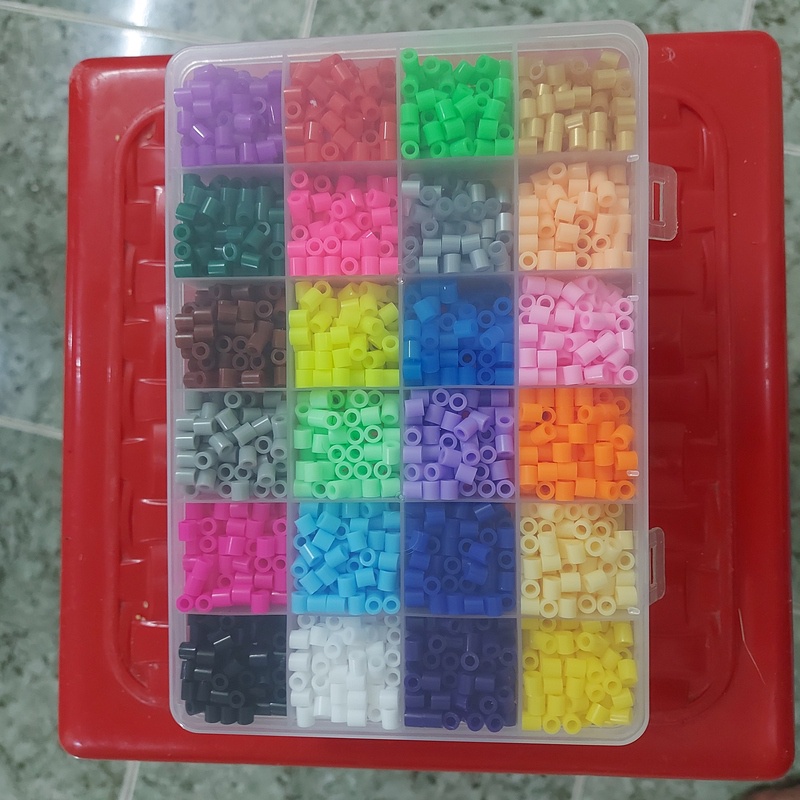 Vòng nhựa đeo chân chim cảnh nhỏ. Chất liệu: Nhựa cứng. Xuất xứ: Châu Âu. 50 cái 100k