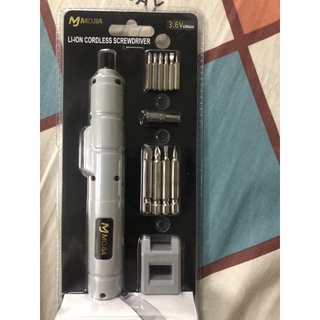 tô vít điện chạy pin mini