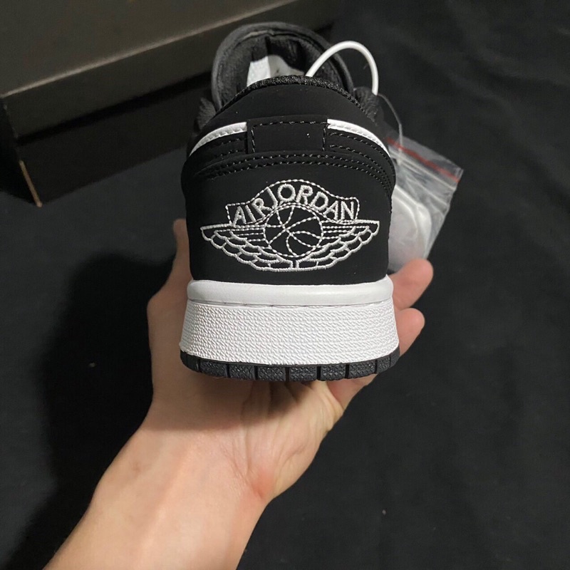 [ CHIU Sneaker ] Giày thể thao Jordan cổ thấp trắng đen phiên bản cao cấp giày Sneaker jd1 low panda black white