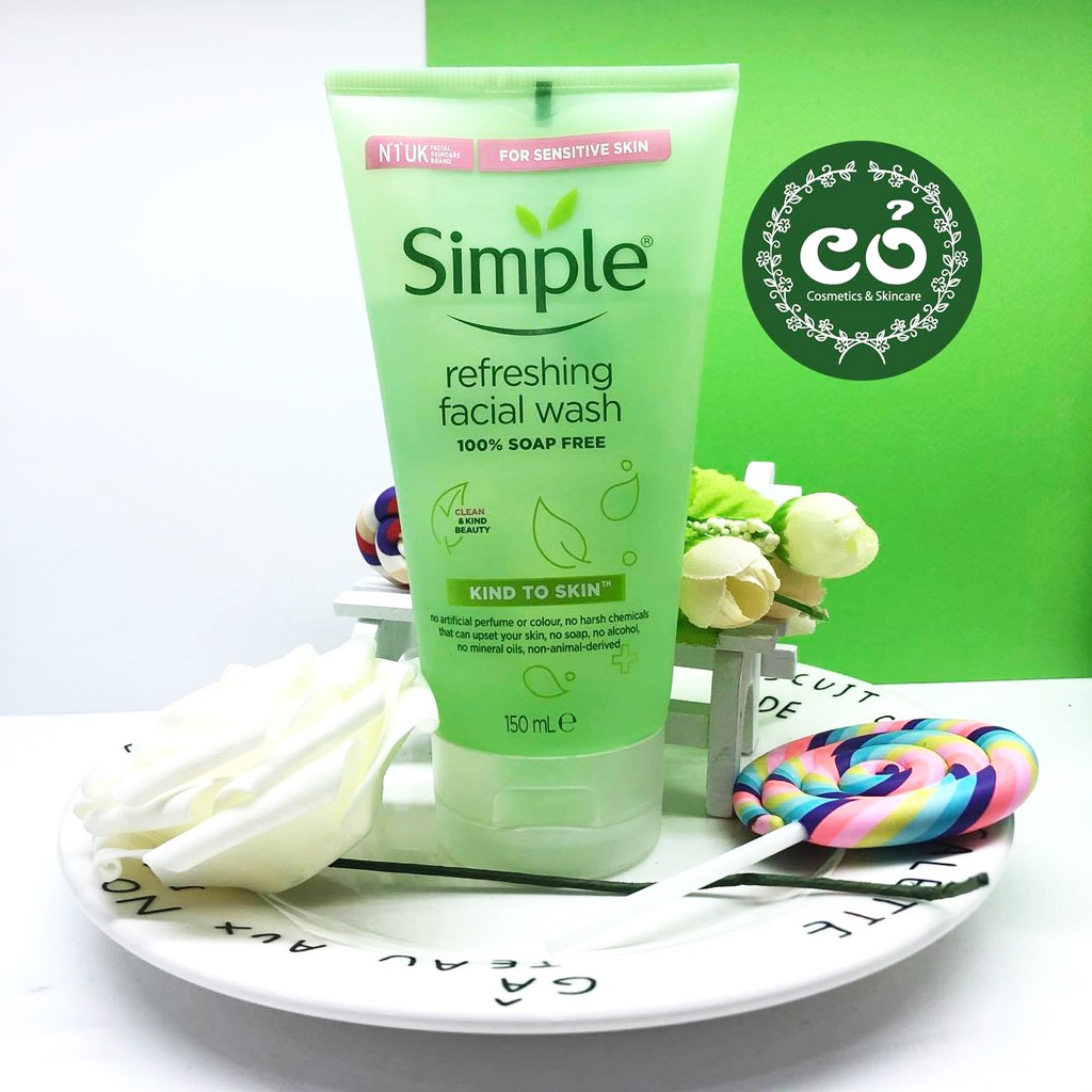 [Mã SKAMPUSH10 giảm 10% đơn 200K] Sữa Rửa Mặt Simple Kind To Skin Refreshing Facial Wash