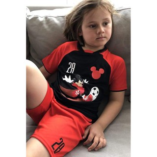 Bộ Mickey đá bóng đỏ đen