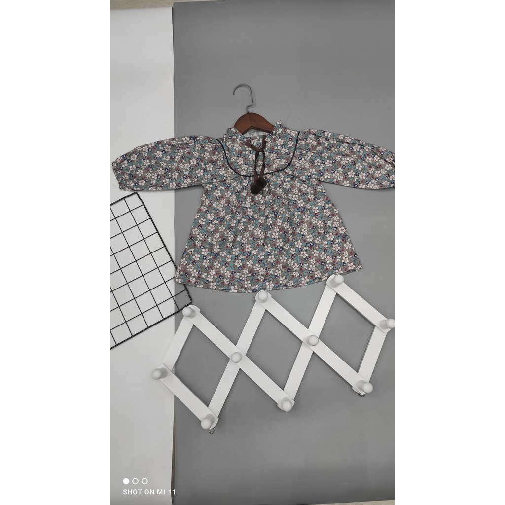 Áo sơ mi nữ dài tay, hoa họa tiết chất cotton thấm hút tốt dang xuông hàng Quảng Châu chất đẹp có tại Kynbee Shop
