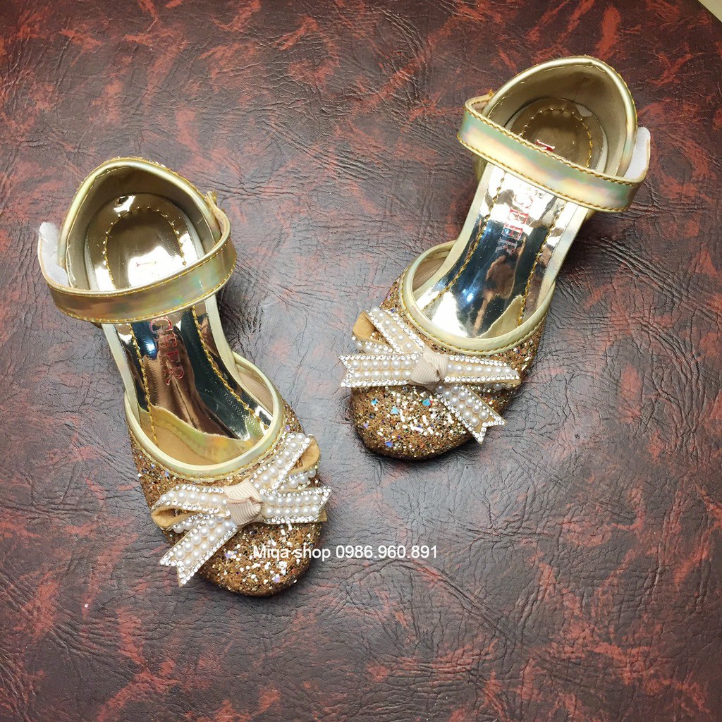 Giày Sandal bé gái - Giày cao gót 2cm kim tuyến đính nơ